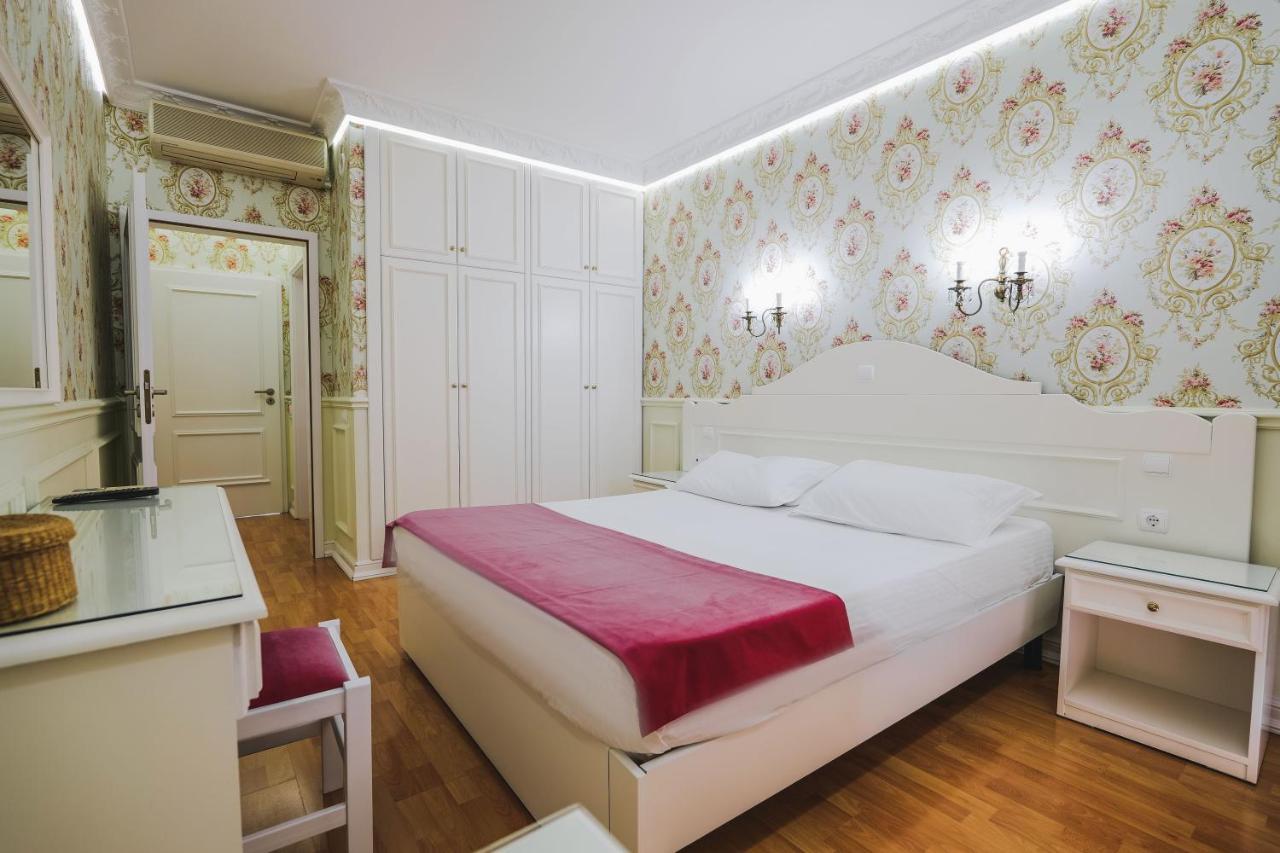Hotell Porto Eda Sarandë